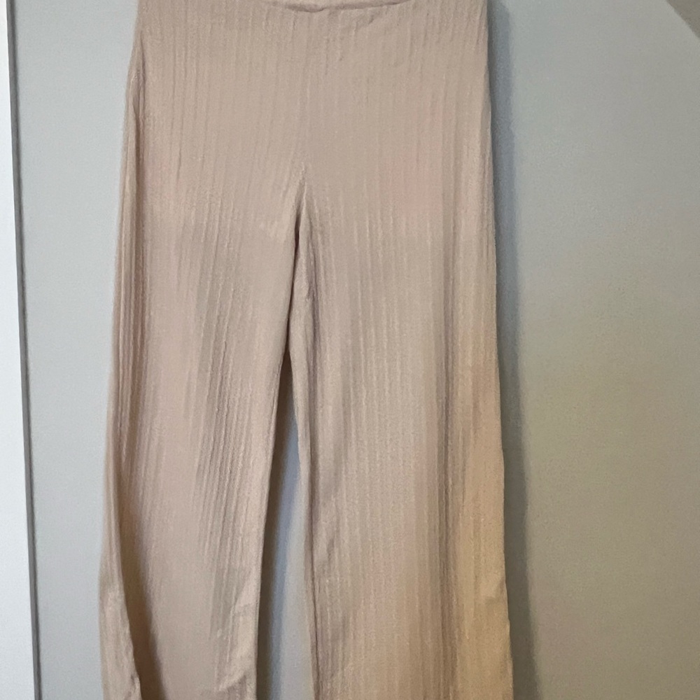 Chic Cream Wide Leg 2 piece outfit - Picture 8 of 9